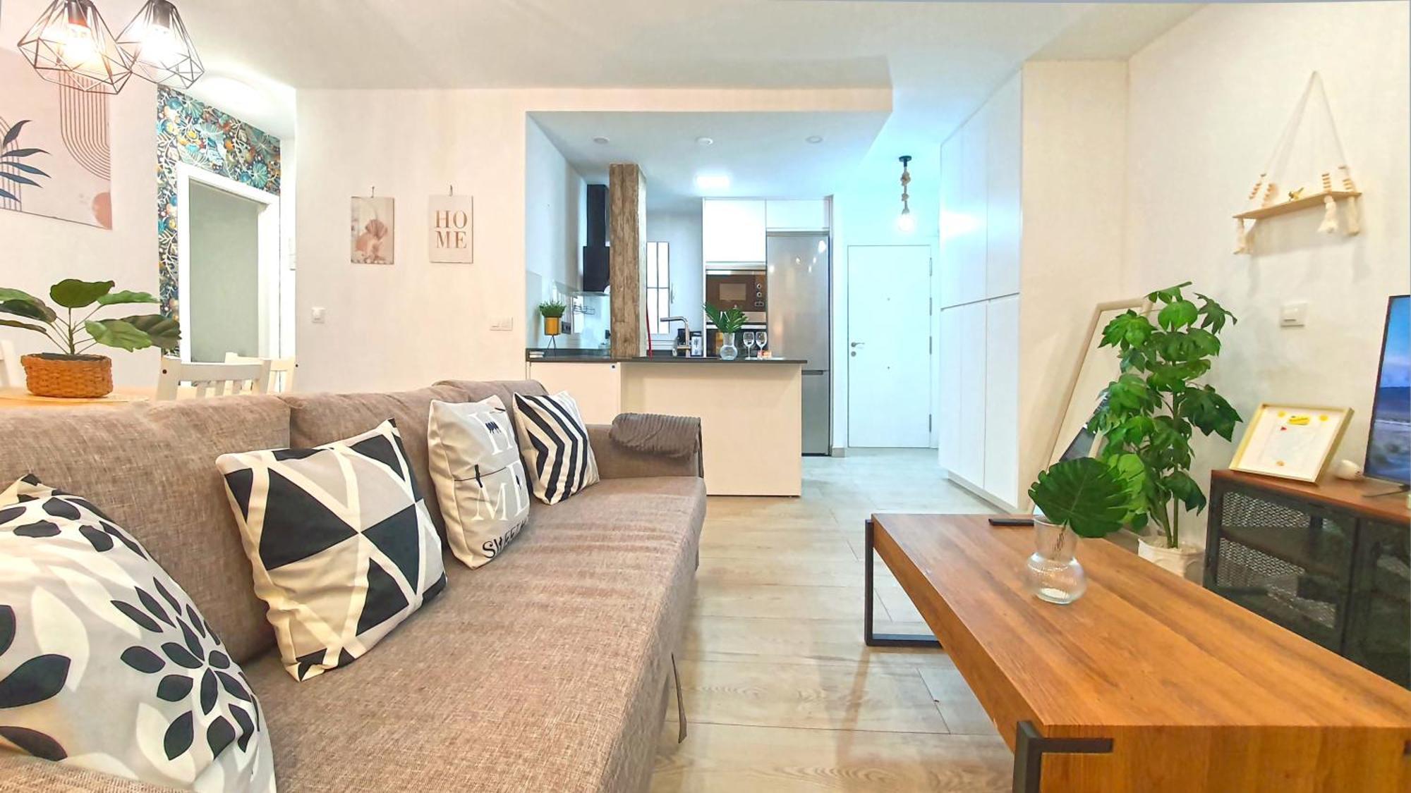5 En Estadio 6 Plazas 2 Hab Y Metro Apartment Sevilla